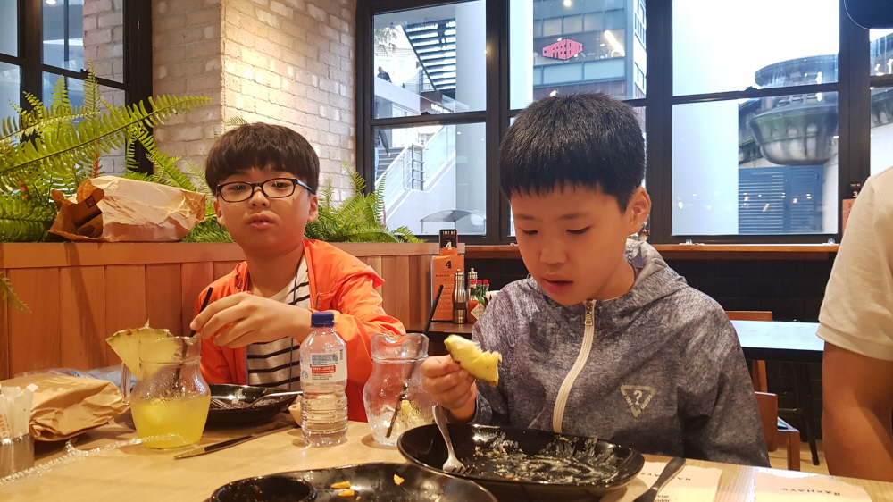 3552807562_EVynRGL4_1cf6587a8356ac9c04794b47a598dd360be7b7cc.jpg 이미지크게보기