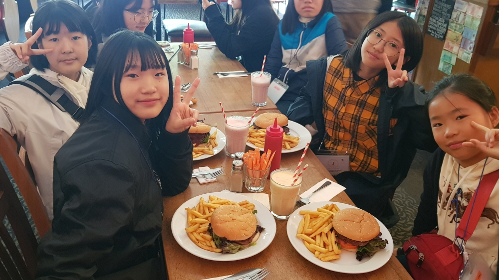 3552807562_HtKcIBxL_844aa26ce1ba83997dd639a2c52fcdceb1479d30.jpg 이미지크게보기
